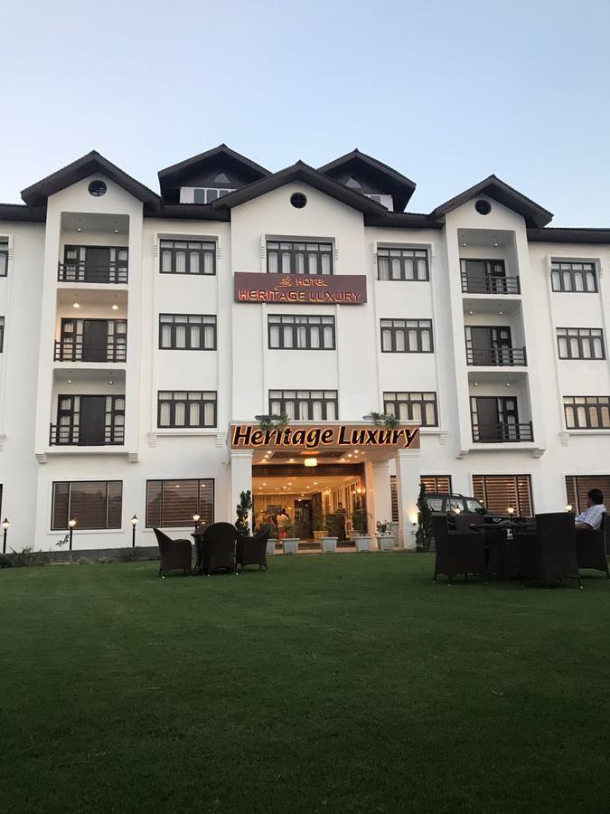 Heritage Luxury Srīnagar Exterior foto