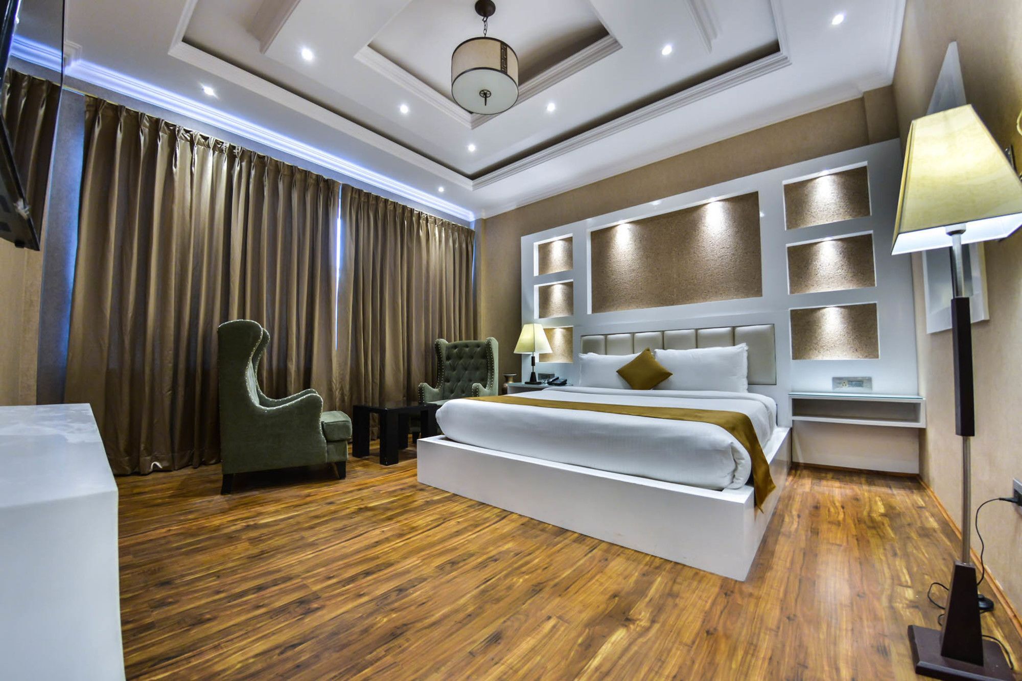 Heritage Luxury Srīnagar Exterior foto