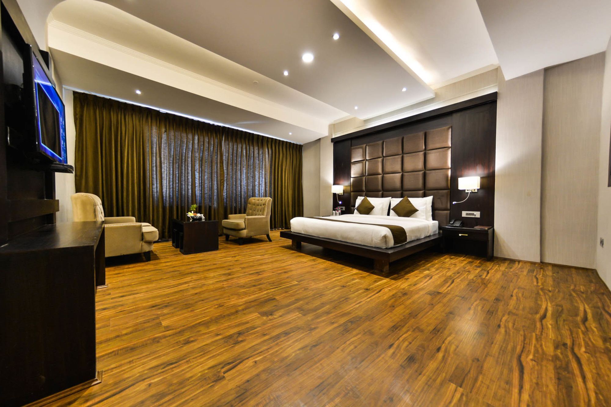 Heritage Luxury Srīnagar Exterior foto