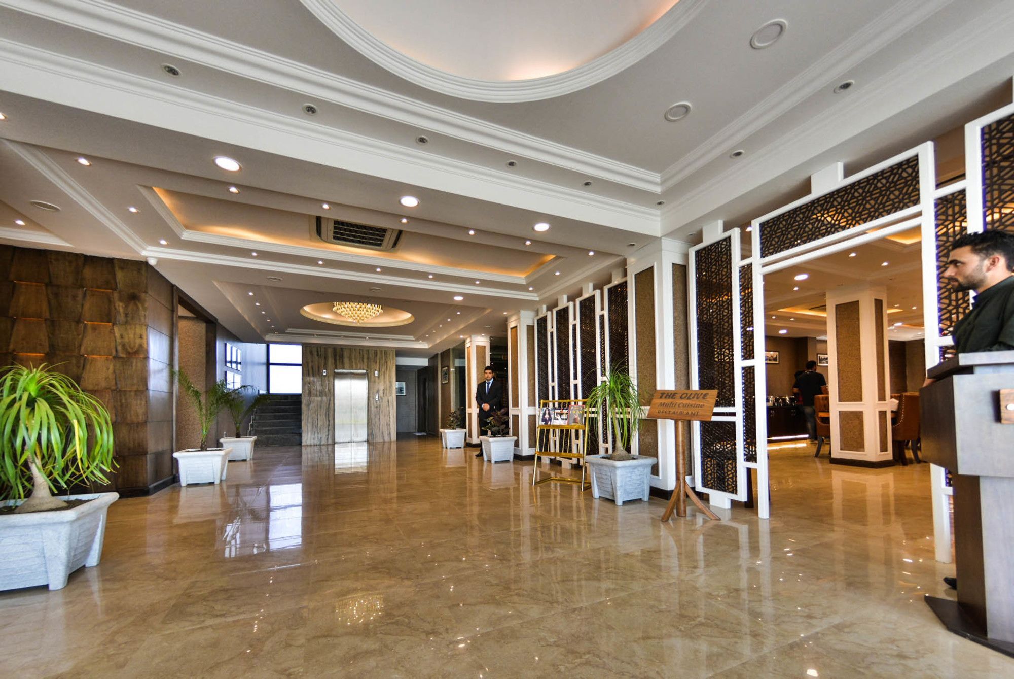 Heritage Luxury Srīnagar Exterior foto